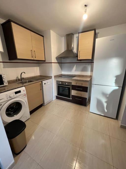 Apartamento Con Piscina ,Parking Y Aire Acondicionado Sant Carlos de la Ràpita Exterior foto